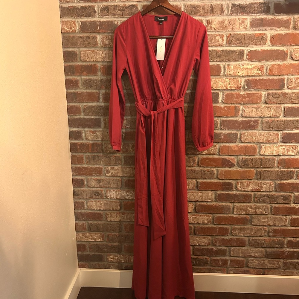 Lulu’s Aakaa Red Long Sleeve Wrap Gown